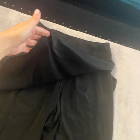 Hellessy Kooning satin trousers with shirttail overlay, size 10 - Picture 9 of 11